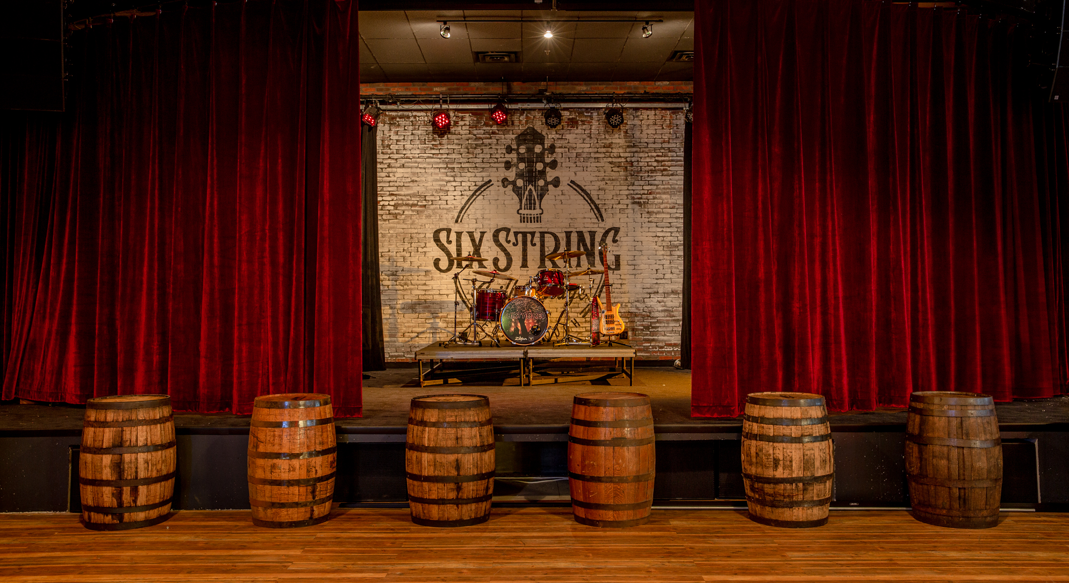 Six Sting Grill & Stage
